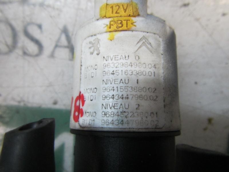 Recambio de bomba limpia para citroën c4 lim. white attraction referencia OEM IAM 643492 9632984980 