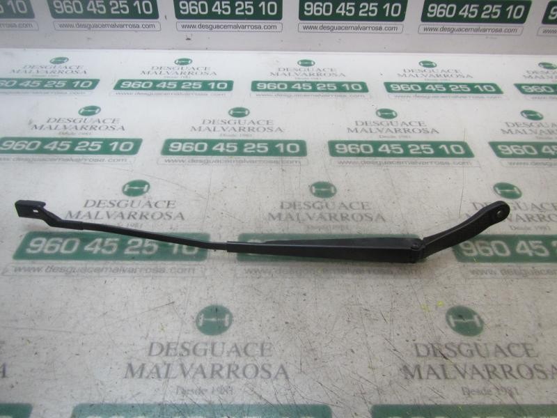 Recambio de brazo limpia delantero derecho para citroën c4 lim. white attraction referencia OEM IAM 6429JF  