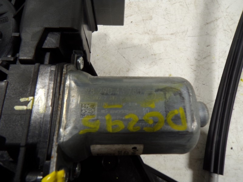 Recambio de elevalunas delantero izquierdo para peugeot 208 (p2) (e-) gt referencia OEM IAM 9829043680 9829043780 020720053652