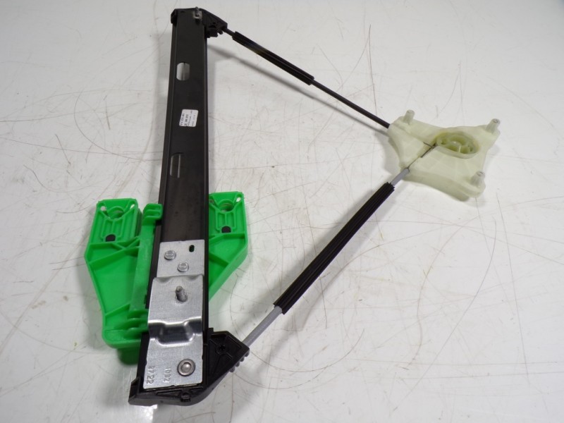 Recambio de elevalunas trasero izquierdo para cupra leon sportstourer (kl8) vz 2.0 tsi 4drive referencia OEM IAM  5FA839461 