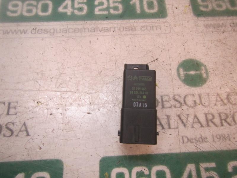 Recambio de caja precalentamiento para citroën c4 lim. white attraction referencia OEM IAM 9802424080 9802424080 