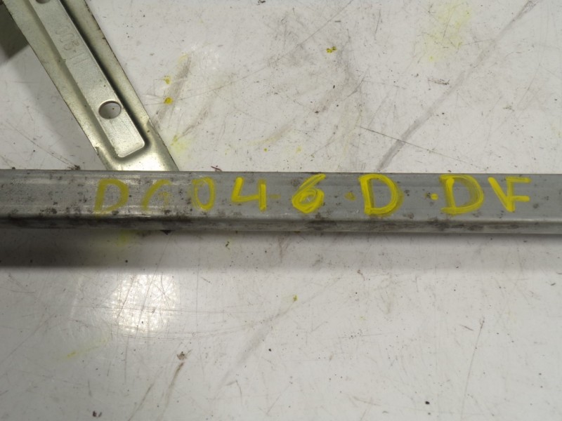 Recambio de elevalunas delantero derecho para mitsubishi outlander (cw0) 2.2 di-d cat referencia OEM IAM 5713A088  