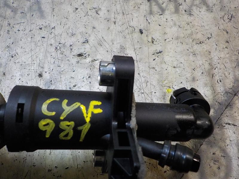 Recambio de bomba embrague para skoda fabia (5j2 ) 1.2 12v referencia OEM IAM 6R0721405  