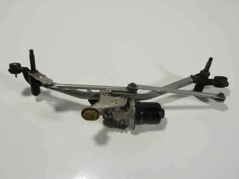 Recambio de motor limpia delantero para opel corsa f 1.2 referencia OEM IAM  9824784980 