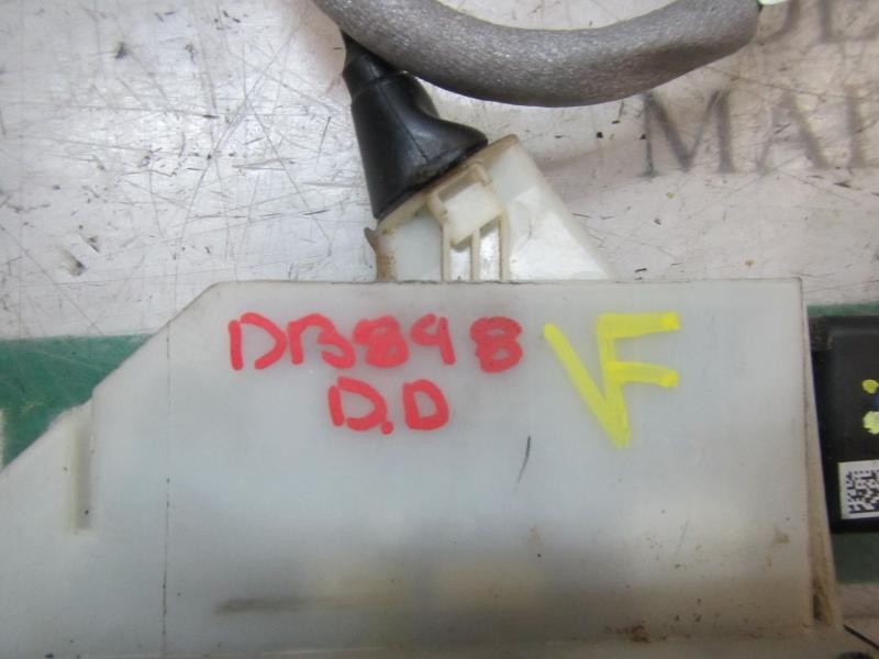 Recambio de cerradura puerta delantera derecha para citroën c4 lim. white attraction referencia OEM IAM 9136GR 9685351480 