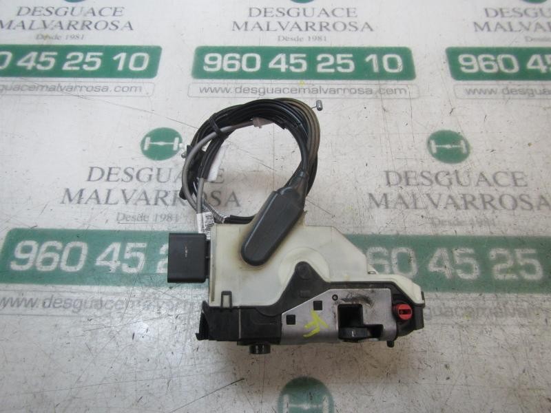 Recambio de cerradura puerta trasera derecha para citroën c4 lim. white attraction referencia OEM IAM 9138AH 9685352080 