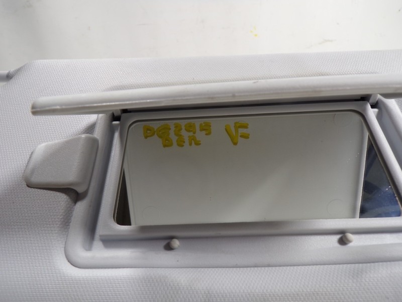 Recambio de parasol derecho para peugeot 208 (p2) (e-) gt referencia OEM IAM 98100807PR  