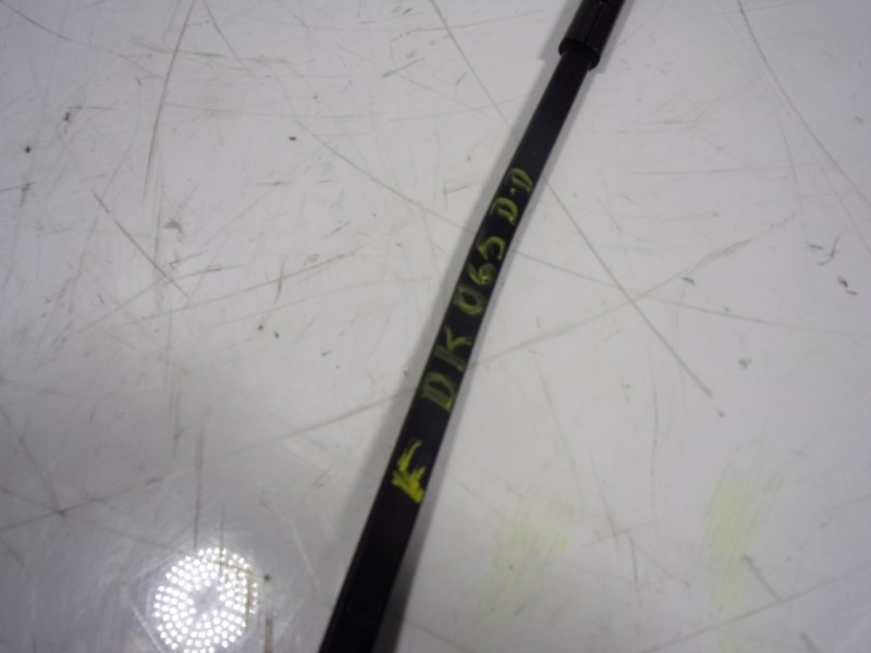 Recambio de brazo limpia delantero derecho para skoda kodiaq 2.0 tdi referencia OEM IAM 566955410  