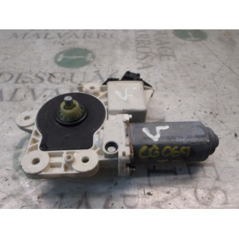 MOTOR ELEVALUNAS TRASERO DERECHO 