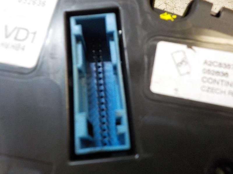 Recambio de cuadro instrumentos para skoda fabia (5j2 ) 1.2 12v referencia OEM IAM 5J0920811G 5J0920811G A2C53357612