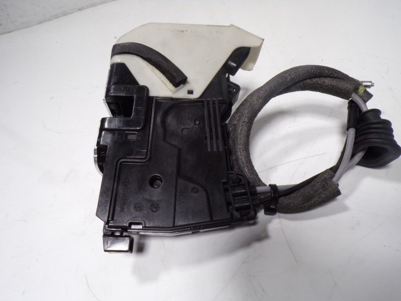 Recambio de cerradura puerta delantera izquierda para hyundai santa fe essence 2wd referencia OEM IAM 81310S1000 81310S1000 