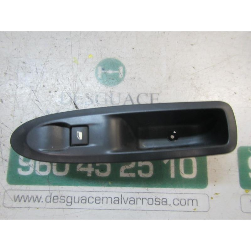 Recambio de mando elevalunas trasero izquierdo para citroën c4 lim. white attraction referencia OEM IAM 6490JZ 96657926XT 