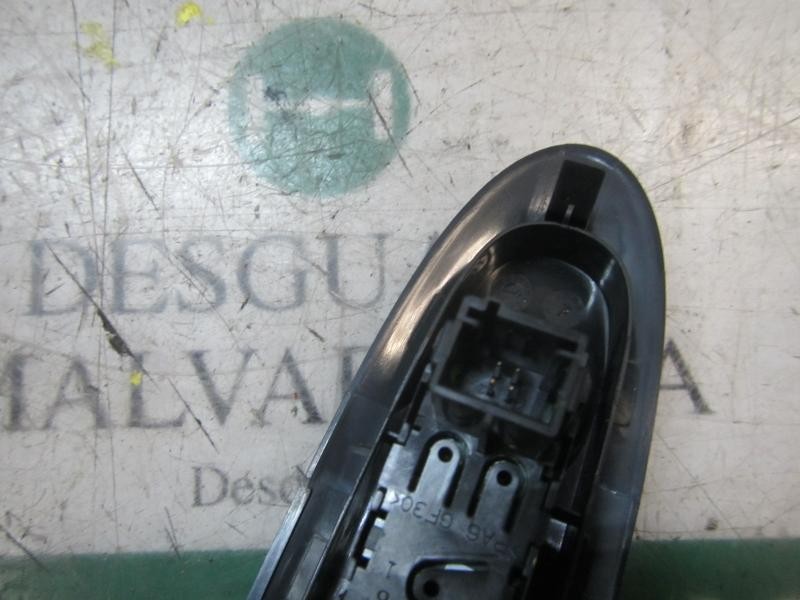 Recambio de mando elevalunas trasero izquierdo para citroën c4 lim. white attraction referencia OEM IAM 6490JZ 96657926XT 