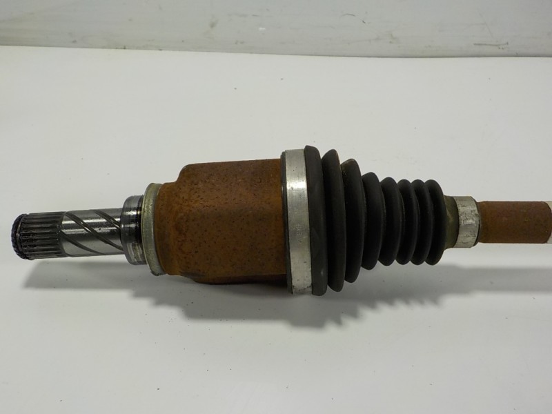 Recambio de transmision derecha para dacia sandero 0.9 tce cat referencia OEM IAM 391007857R 391007857R 