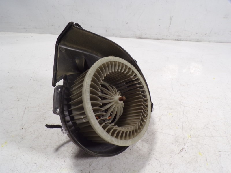 Recambio de motor calefaccion para seat ibiza sc (6j1) 1.2 tsi referencia OEM IAM 6R1819015  