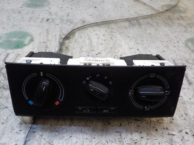 Recambio de mando calefaccion / aire acondicionado para skoda fabia (5j2 ) 1.2 12v referencia OEM IAM 5J0820045D9B9 5J0820045D 