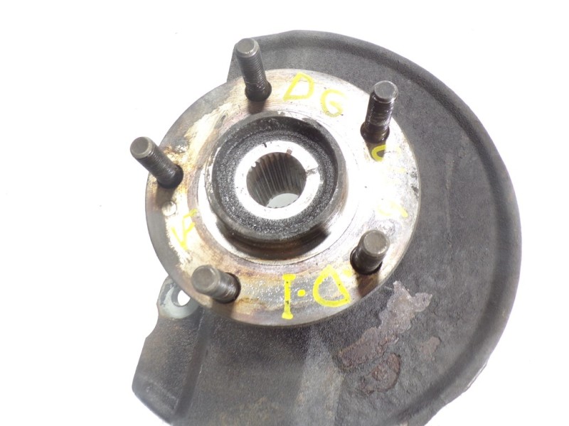 Recambio de mangueta delantera izquierda para mitsubishi outlander (cw0) 2.2 di-d cat referencia OEM IAM 3870A007  