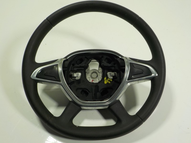 Recambio de volante para dacia sandero 0.9 tce cat referencia OEM IAM 484001085R 484001085R 