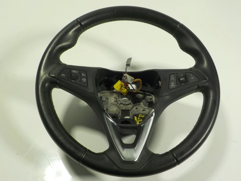 Recambio de volante para opel astra k lim. 5türig 1.6 cdti dpf referencia OEM IAM 39058749 39058749 