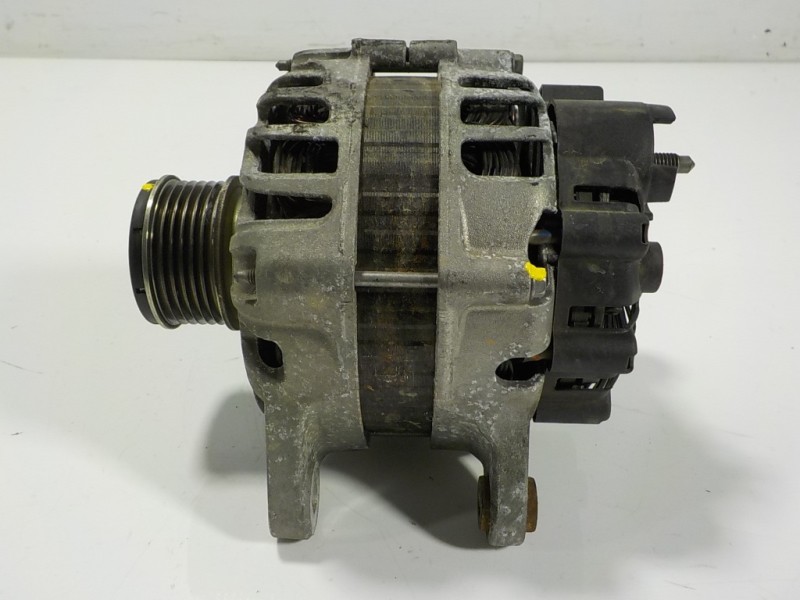 Recambio de alternador para renault clio iv 1.5 dci diesel fap referencia OEM IAM 231008918R 231008918R 