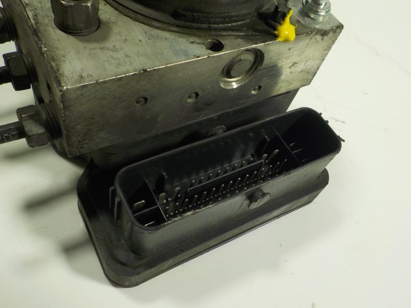 Recambio de abs para citroën c4 picasso 1.6 blue-hdi fap referencia OEM IAM 1627648980 9819942280 