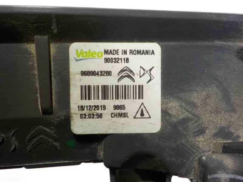 Recambio de piloto trasero central para opel corsa f 1.2 referencia OEM IAM  9689043280 