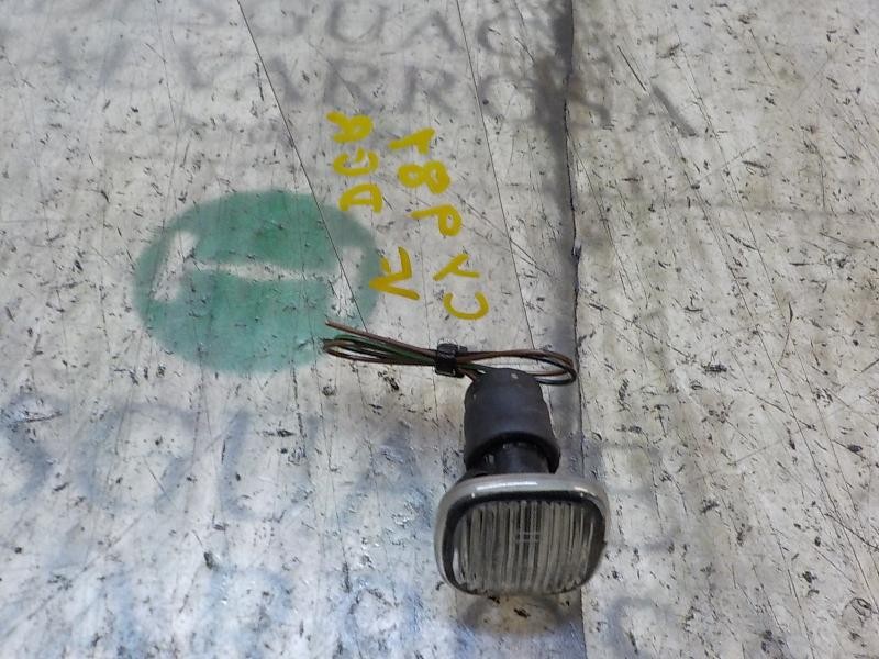 Recambio de piloto lateral derecho para skoda fabia (5j2 ) 1.2 12v referencia OEM IAM 1U0949127B  