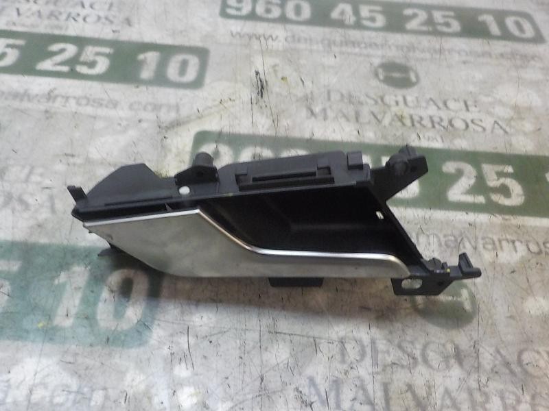 Recambio de maneta interior trasera izquierda para audi a4 berlina (8w2) 2.0 16v tdi referencia OEM IAM 8W0839019A4PK  