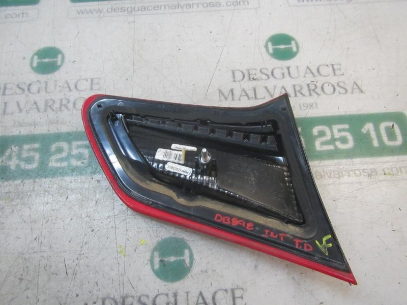 Recambio de piloto trasero derecho interior para citroën c4 lim. white attraction referencia OEM IAM 7453E5  