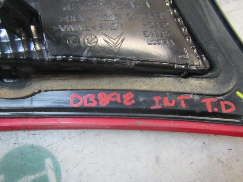 Recambio de piloto trasero derecho interior para citroën c4 lim. white attraction referencia OEM IAM 7453E5  