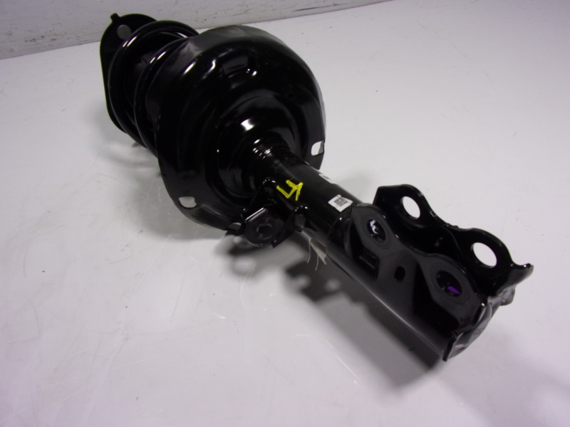 Recambio de amortiguador delantero izquierdo para toyota corolla hybrid referencia OEM IAM 485208Z217 4852002M30 