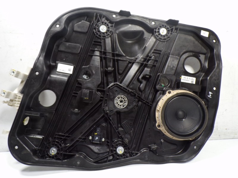 Recambio de elevalunas delantero derecho para hyundai santa fe essence 2wd referencia OEM IAM 82481S1010 26103670ER1255N 2610367