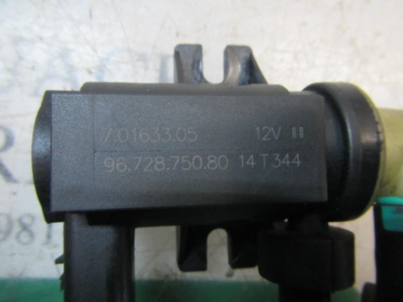 Recambio de valvula aire adicional para citroën c4 lim. white attraction referencia OEM IAM 1618PE 9672875080 