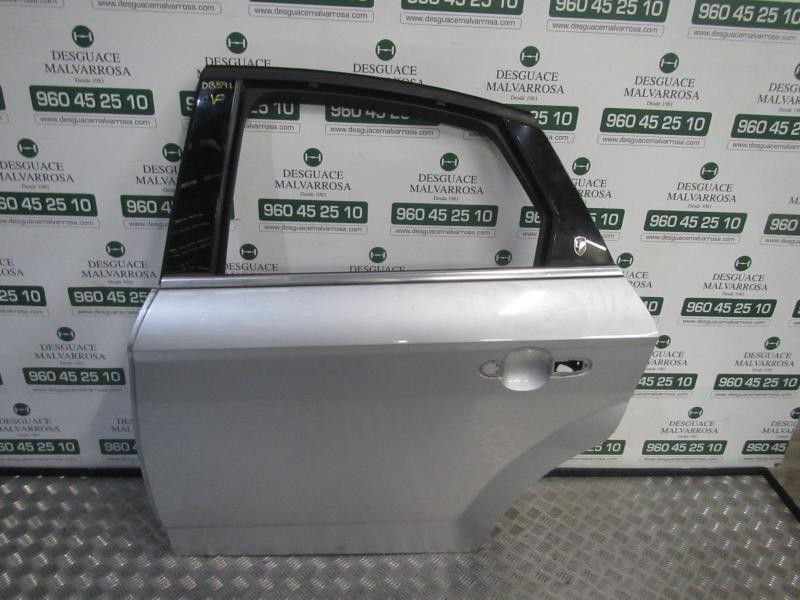 Recambio de puerta trasera izquierda para ford mondeo ber. (ca2) ghia referencia OEM IAM 1694252  