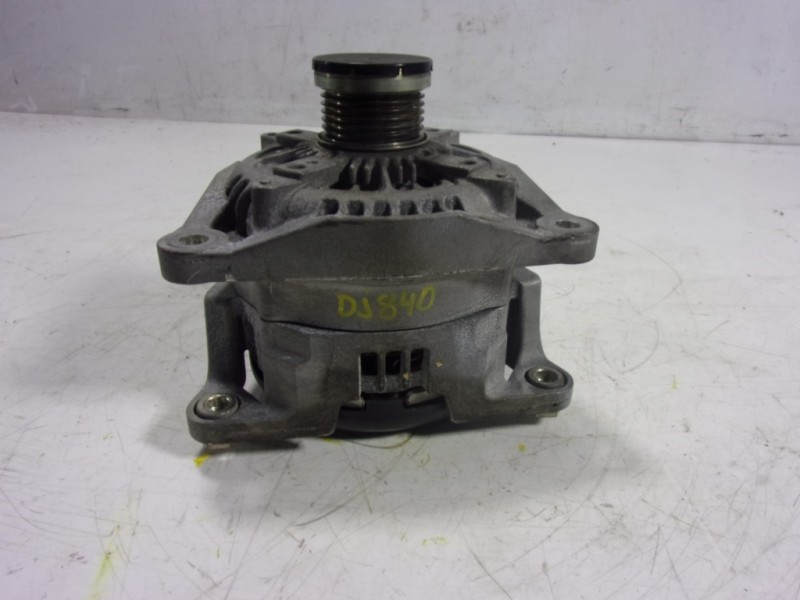 Recambio de alternador para alfa romeo stelvio (630) executive 4wd referencia OEM IAM 50559542 50559542 1042111330