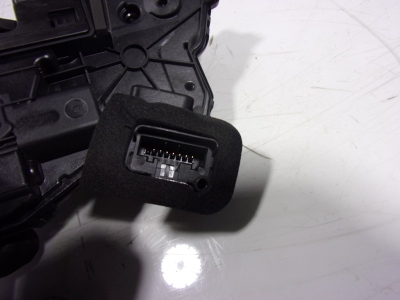 Recambio de cerradura puerta delantera izquierda para skoda kodiaq 2.0 tdi referencia OEM IAM 5TB837015A 5TB837015C 