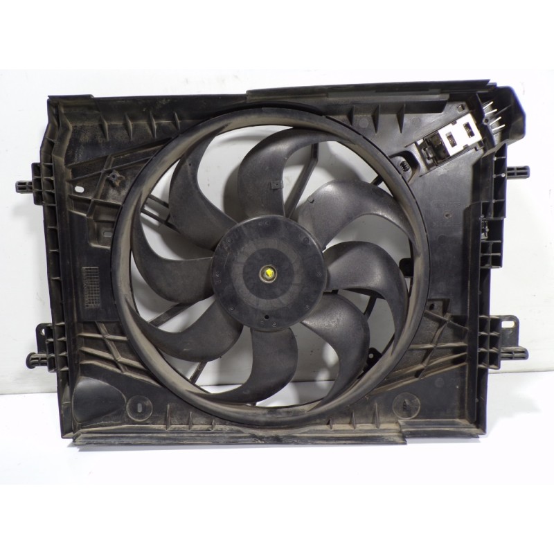 Recambio de electroventilador para renault clio iv 1.5 dci diesel fap referencia OEM IAM 214816703R 214818009R 255509263R