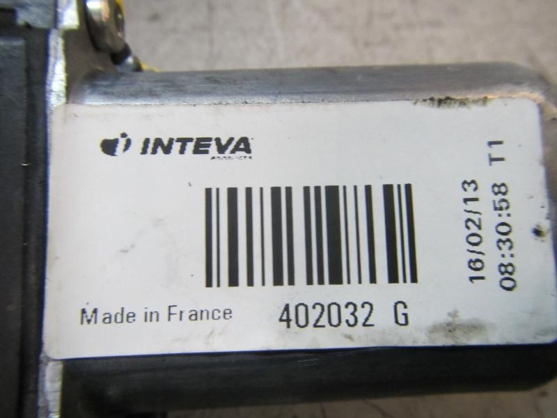 Recambio de motor elevalunas delantero derecho para nissan qashqai (j10) 1.6 16v cat referencia OEM IAM   