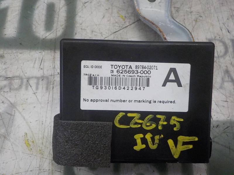 Recambio de centralita inmovilizador para toyota auris 1.8 16v (híbrido) referencia OEM IAM 8978402071 8978402071 625693000