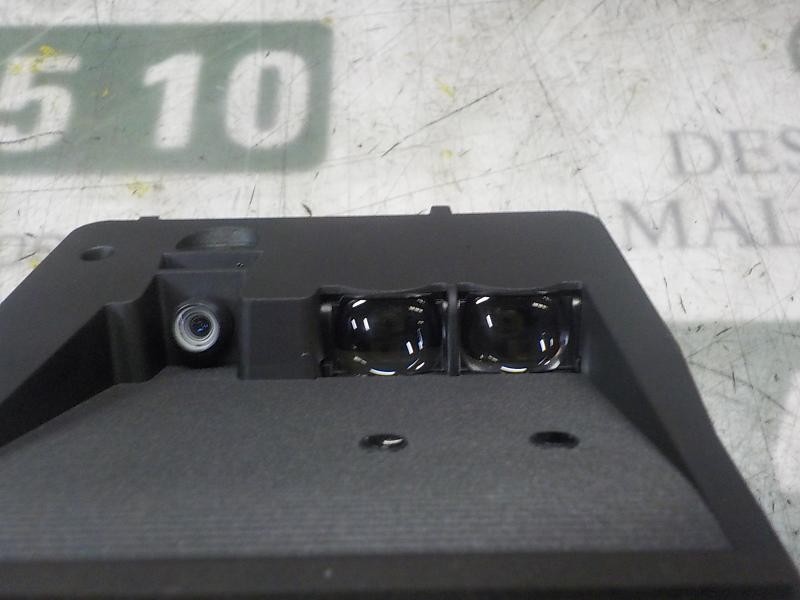 Recambio de modulo electronico para toyota auris 1.8 16v (híbrido) referencia OEM IAM 8818102060 8818102060 