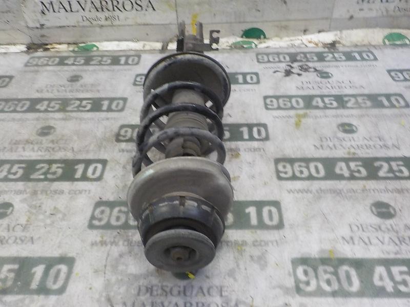 Recambio de amortiguador delantero derecho para dacia sandero 1.6 cat referencia OEM IAM 8200807029  