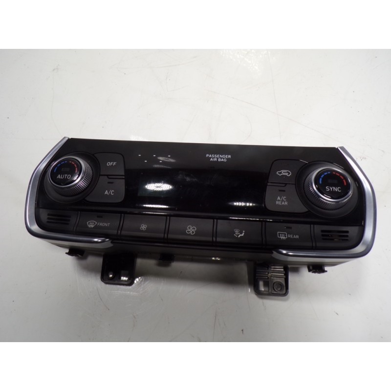 Recambio de mando climatizador para hyundai santa fe essence 2wd referencia OEM IAM 97250S1GC2UAY 97250S1GC2 