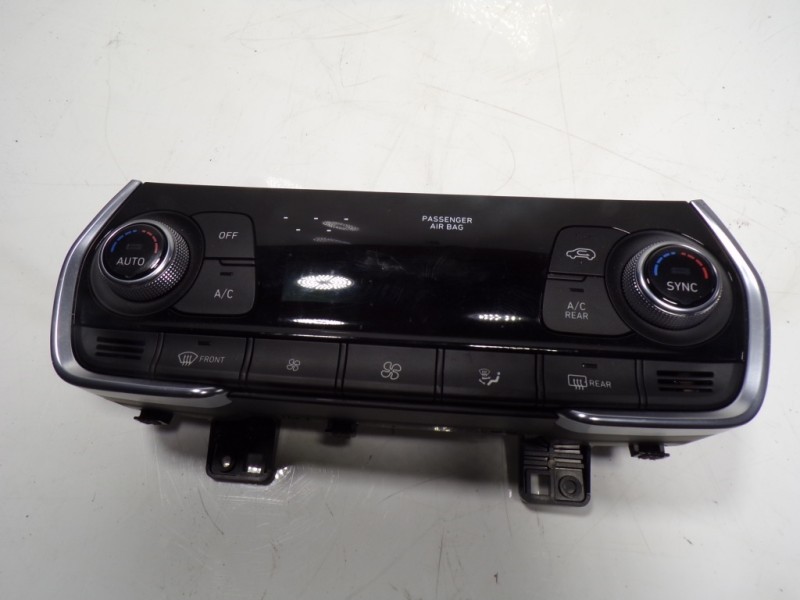 Recambio de mando climatizador para hyundai santa fe essence 2wd referencia OEM IAM 97250S1GC2UAY 97250S1GC2 