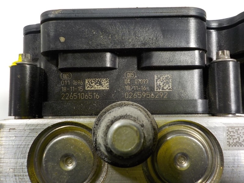 Recambio de abs para opel corsa e 1.4 referencia OEM IAM 95522565 2265106516 0265956292