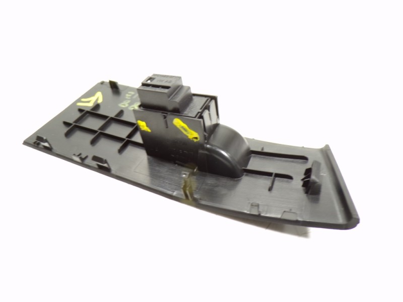 Recambio de mando elevalunas trasero izquierdo para cupra leon sportstourer (kl8) vz 2.0 tsi 4drive referencia OEM IAM  6F286717