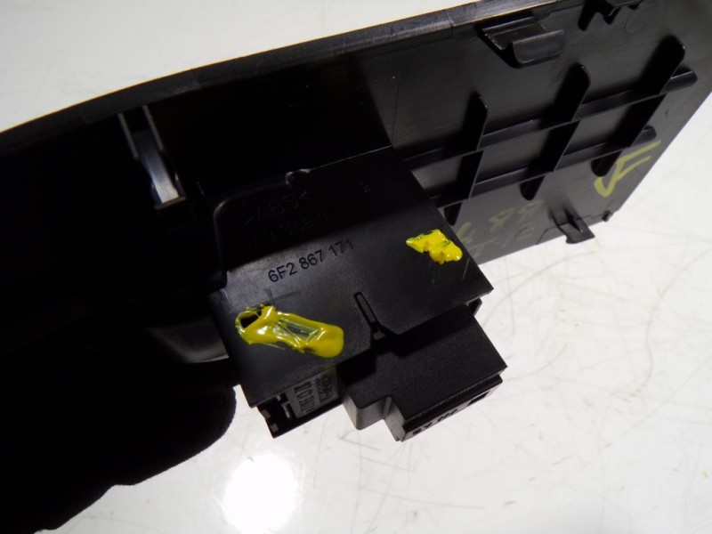 Recambio de mando elevalunas trasero izquierdo para cupra leon sportstourer (kl8) vz 2.0 tsi 4drive referencia OEM IAM  6F286717