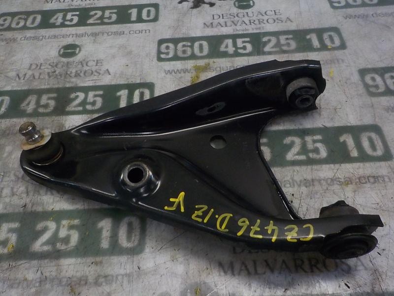 Recambio de brazo suspension inferior delantero izquierdo para dacia sandero 1.6 cat referencia OEM IAM 545011362R  