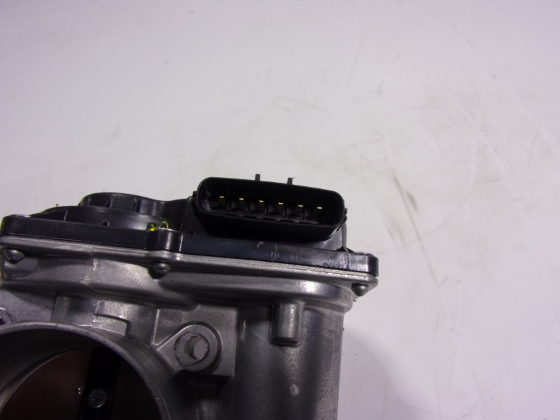 Recambio de caja mariposa para toyota corolla hybrid referencia OEM IAM 220300T110 220300T110 