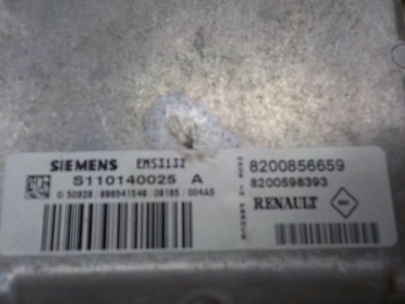 Recambio de centralita motor uce para dacia sandero 1.6 cat referencia OEM IAM 8200856659 8200856659 