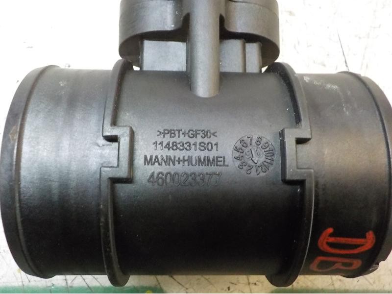 Recambio de caudalimetro para opel corsa e edition referencia OEM IAM 13432262 13452145 